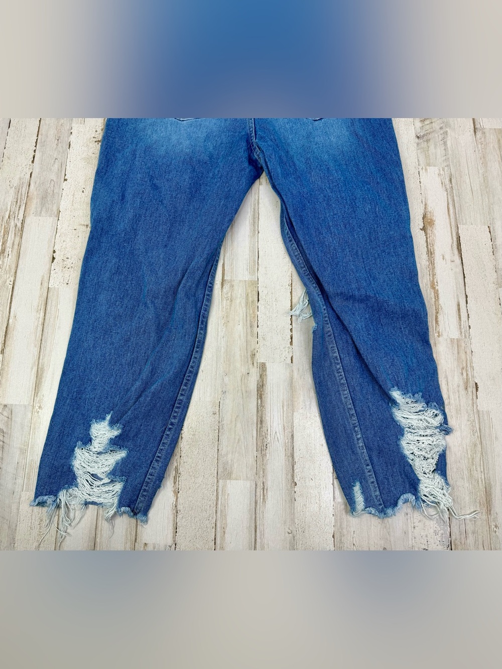 Flying Monkey Jeans Womens 32x26 Blue Medium Wash Mid Rise Distressed - Picture 11 of 11